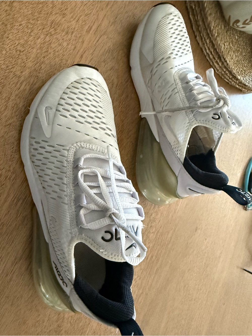 Nike Kids White and Black Air Max 270 Style Sneakers